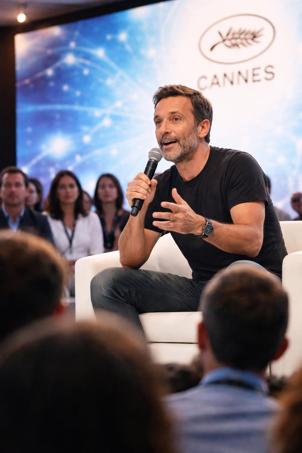 mathieu kassovitz exprime son indifférence face au copyright et manifeste son soutien aux acteurs dans le débat autour de l'ia.